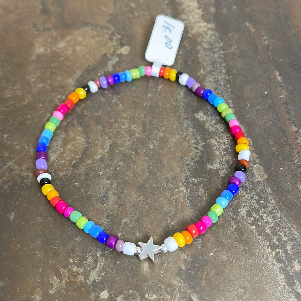 NWT Candy Did It! Handmade Bright Color Beaded Tiny Silver Star Stretch Anklet